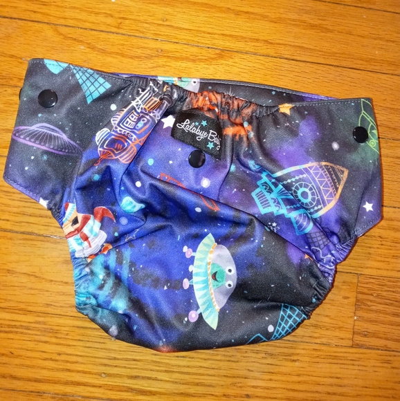 Like new Lalabye Baby space alien cloth diaper - Picture 2 of 3